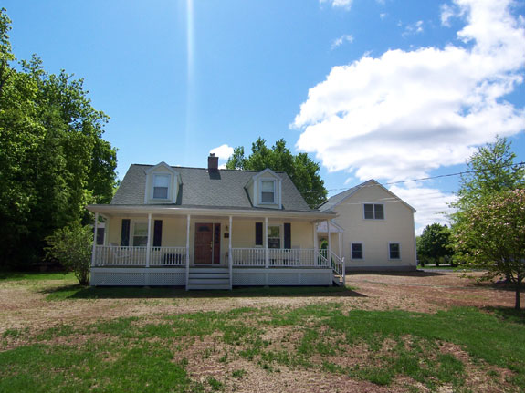 Garage Addition in Wallingford, CT on a Cape